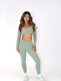 Evoke Scrunch Leggings - Sage Green