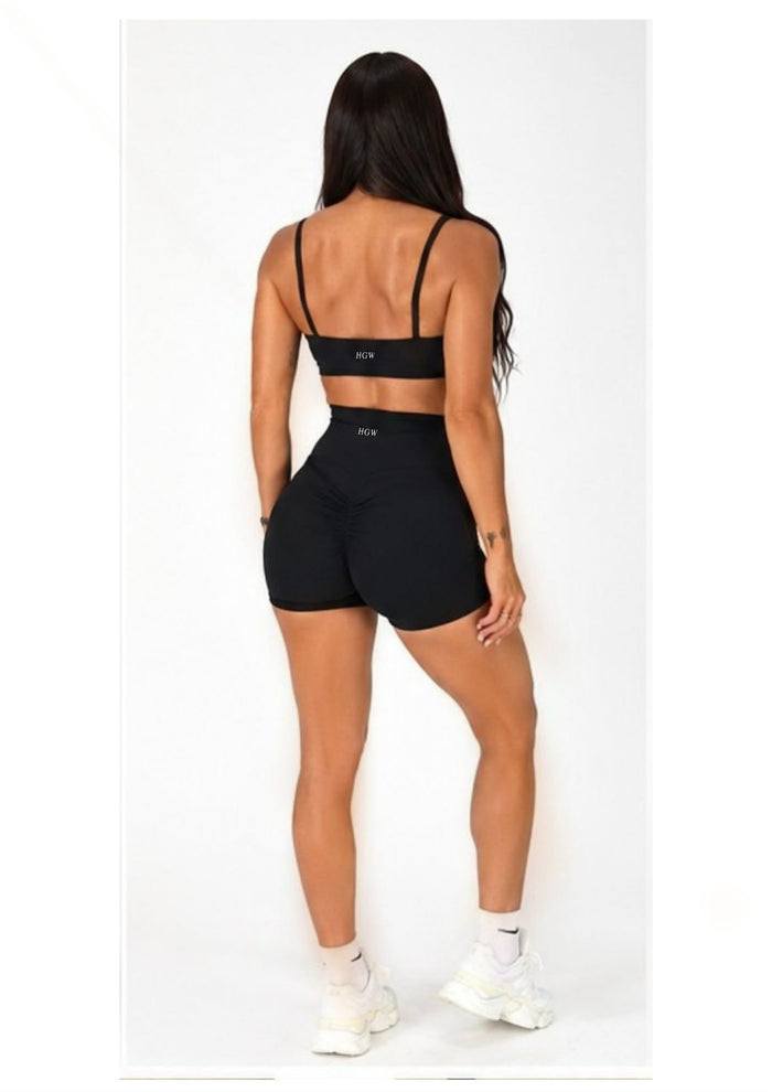 Evoke Scrunch Shorts - Black